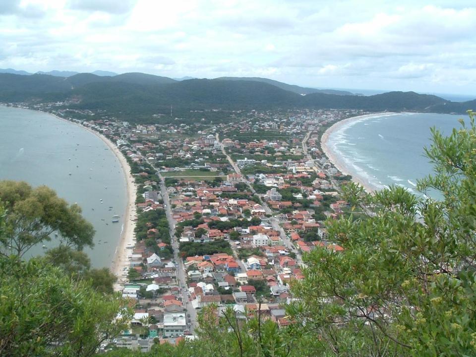 Casa De Praia Em Bombinhas Beach House Екстериор снимка